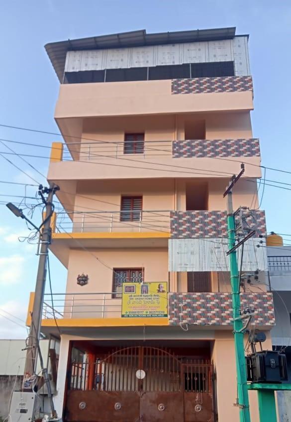 Sri Vasavi Home Stay Tiruvannāmalai Exteriér fotografie